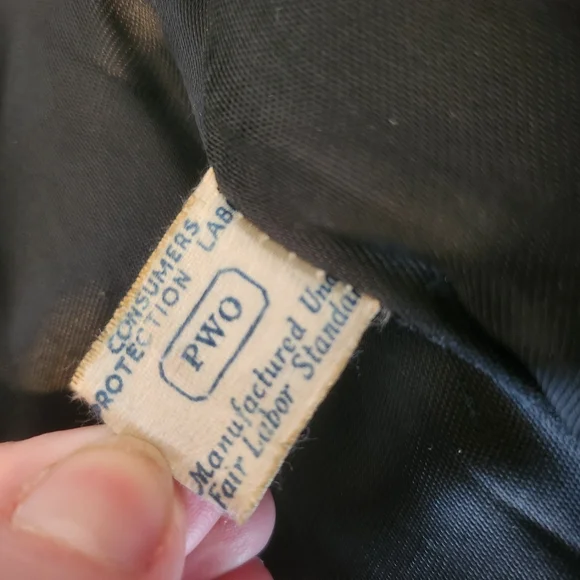 Vintage 1930s Union Made Princess Coat Black Wool Blend With Belt - Picture 9 of 13